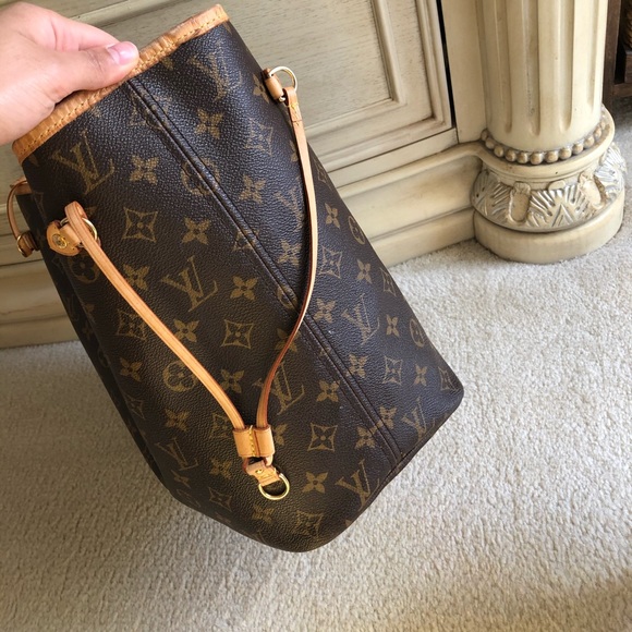 Louis Vuitton MM Neverfull Monogram - Picture 6 of 6